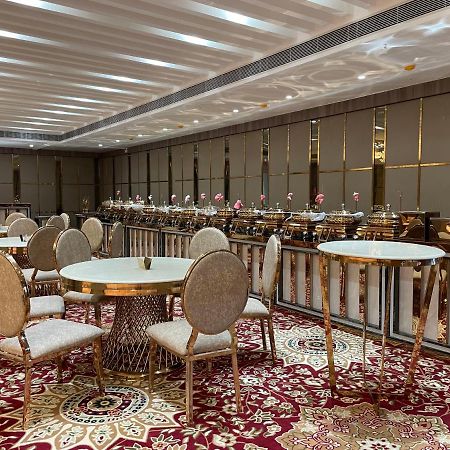 Hotel Casa Divine Izatnagar Ngoại thất bức ảnh